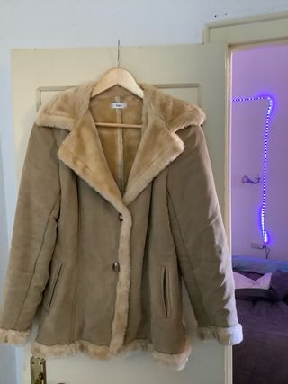 Chaqueta borreguito beige, Invierno confortable