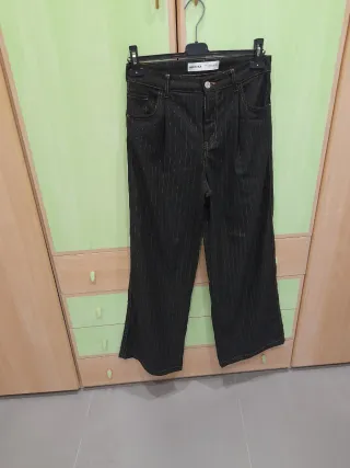 Pantaloni Bershka righe verticali taglia M