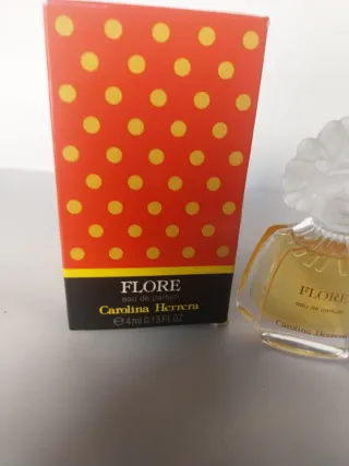 Miniatura Perfume Flore Carolina Herrera