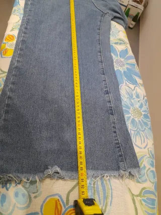 Jeans vita alta taglio dritto L