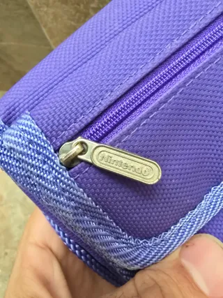 Funda Gameboy Pokémon Morada