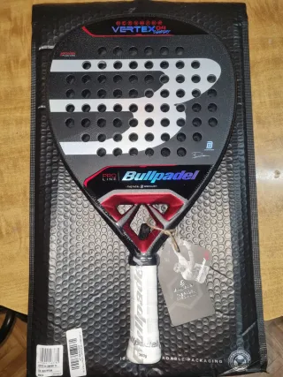 Bullpadel Vertex 04 CMF