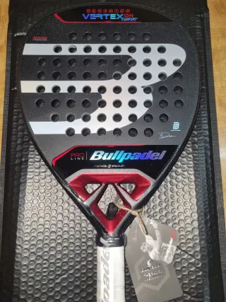 Bullpadel Vertex 04 CMF