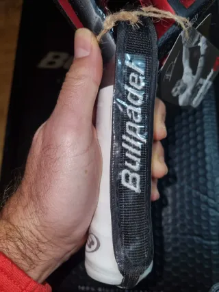 Bullpadel Vertex 04 CMF