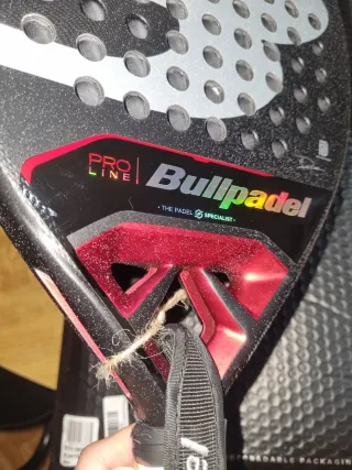 Bullpadel Vertex 04 CMF