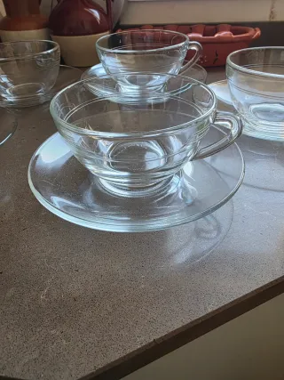 Set di 5 Tazze e Piatti Antichi in Cristallo