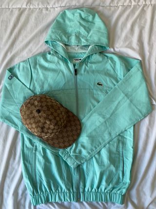 Conjunto Lacoste L + Gorra Gucci