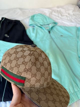 Conjunto Lacoste L + Gorra Gucci