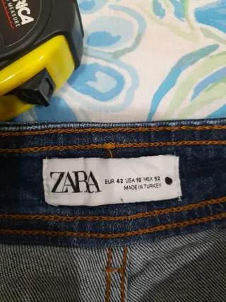 Jeans vita alta a zampa xl Zara