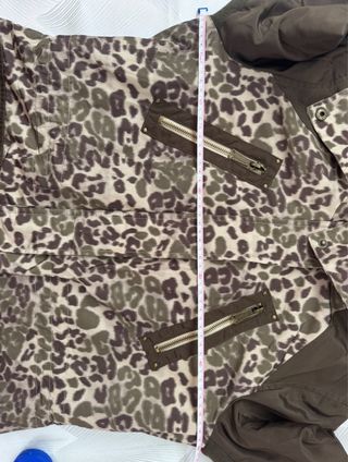 Chaqueta BCBG Generation Leopardo Impermeable