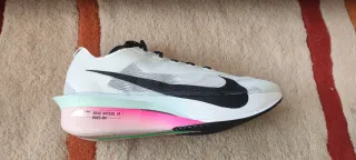 Nike Vaporfly 4
