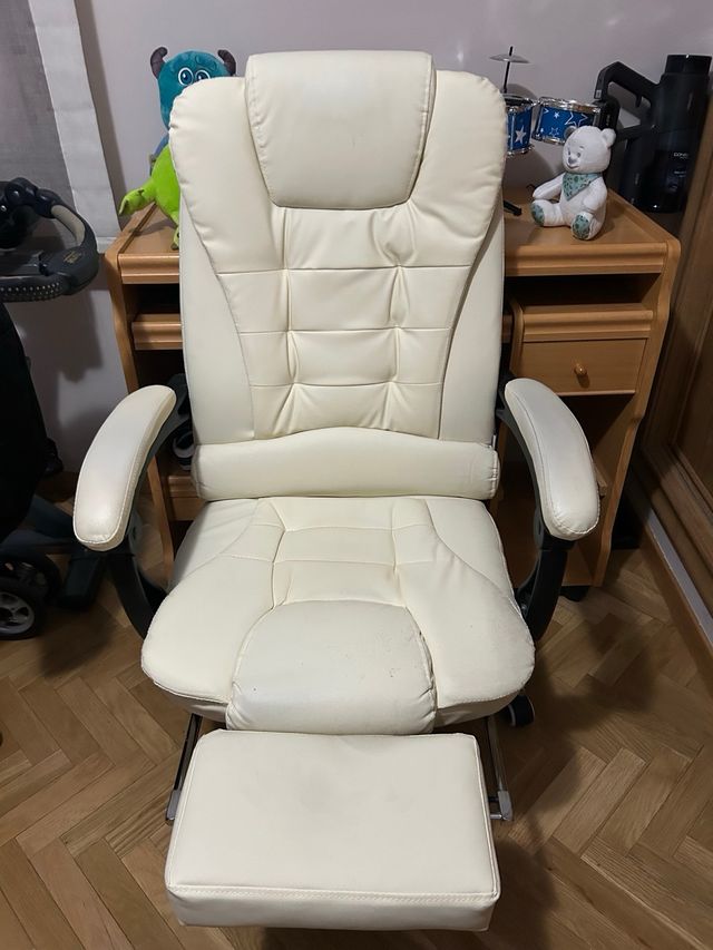 Silla de ordenador  ergonómica beige