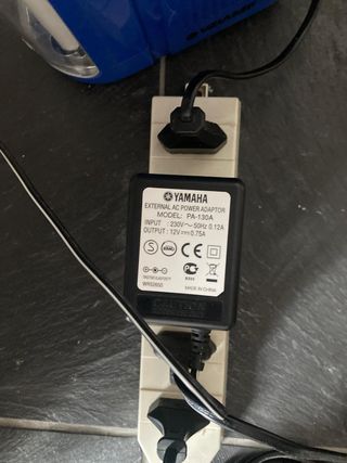 Tastiera Yamaha PSR E223 YPT220 - 61 tasti