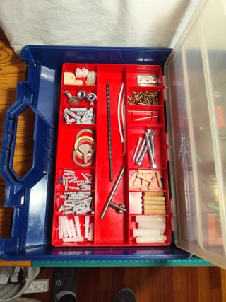 Taladro/percutor BOSCH PSB 600-2 + maletín +brocas