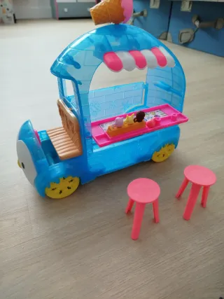 Lote 6 Muñecas Enchantimals + Camión Helados