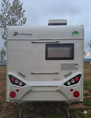 Caravana: Sterckeman Comfort 420CP