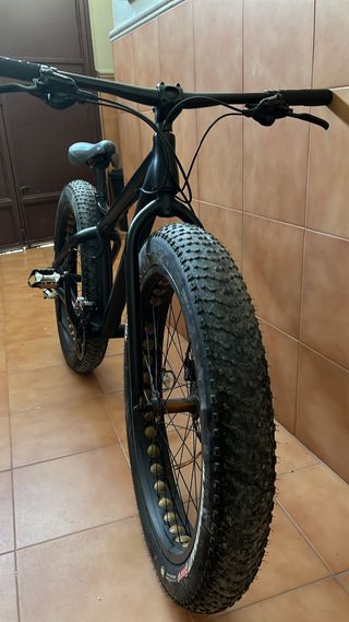 Bicicleta Fat Bike Negra, precio negociable