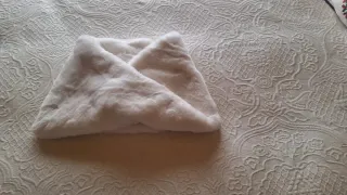 Cuello sintético blanco