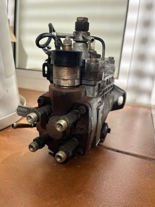 Bomba Inyectora Diésel Toyota Land Cruiser J9