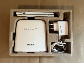 Router D-Link DWR-960 4G LTE Wi-Fi AC1200