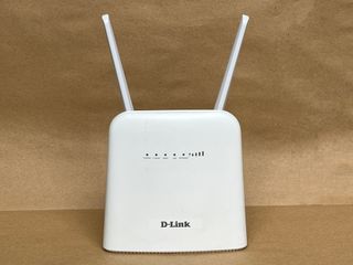 Router D-Link DWR-960 4G LTE Wi-Fi AC1200