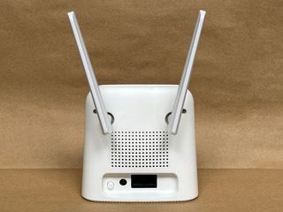 Router D-Link DWR-960 4G LTE Wi-Fi AC1200