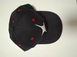 Cappellino Starvie nero con logo