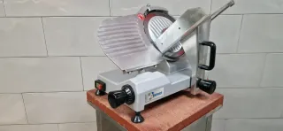 Cortadora de fiambre profesional