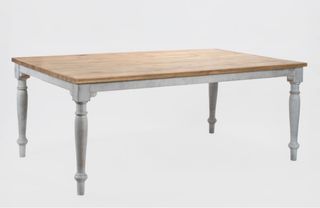 Tavolo da pranzo grande in legno