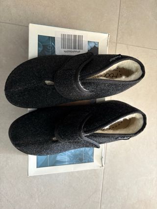 Zapatillas Podowell Talla 40 Negras Unisex.