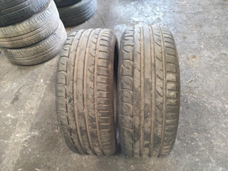 juego de 2 neumáticos 215/50R17, año 2022.