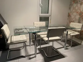 Tavolo e 4 Sedie da Pranzo in Cristallo