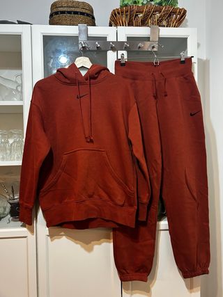 Conjunto Nike Chándal Burdeos Talla XS/L