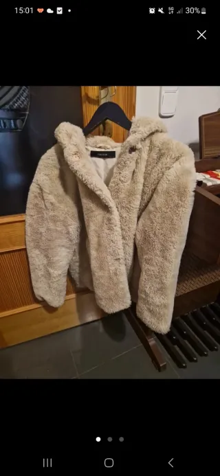 Abrigo pelo Zara beige