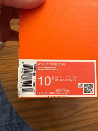 Zapatillas Nike Free Naranja y Blanco