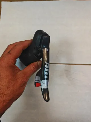 Maneta SRAM RED 10v Derecha