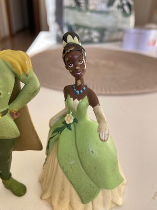 Figuras Tiana y Naveen Disney