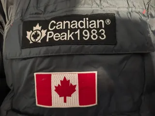 Parka Canadian Peak Gris Talla M