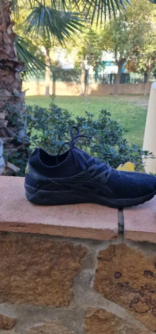 Zapatillas Asics Negras Deportivas