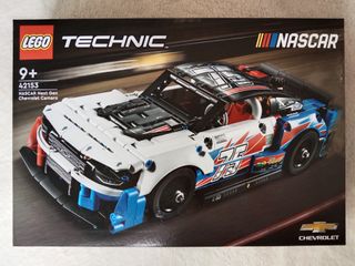 LEGO Technic 42153 NASCAR Chevrolet Camaro ZL1