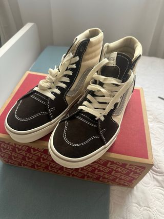 Zapatillas Vans Sk8-Hi Beige y Marrón