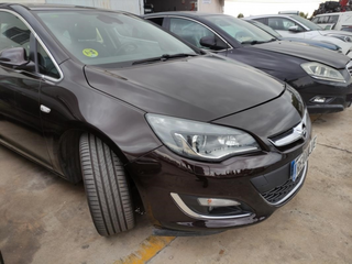 Morro completo Opel Astra J Sedan (2012-2015