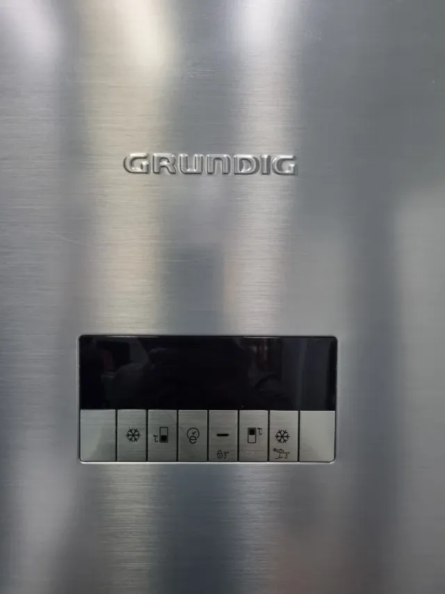 NEVERA GRUNDIG GARANTÍA 6MES TRANSPORTE GRAT