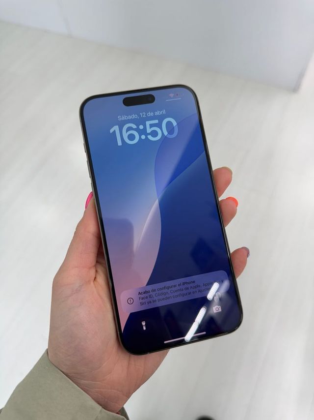 IPHONE 15 PRO MAX 256GB SEMI NUEVO
