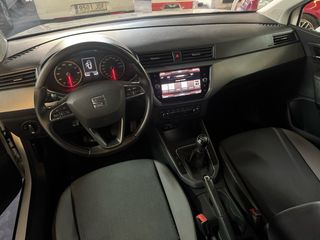 SEAT Arona tsi 115. 120 kms año 2018
