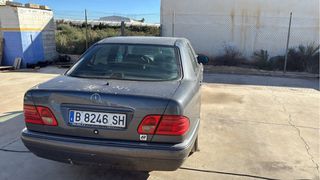 Mercedes-Benz Clase E 1996