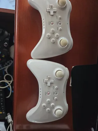 Nintendo Wii U Negra + 4 Juegos