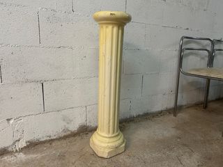 Columna decorativa clásica resina beige