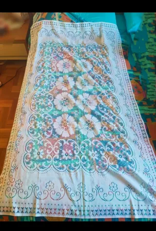 Centrotavola bianco floreale