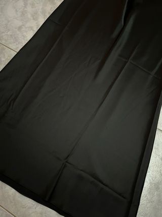 Falda satinada Mango negra